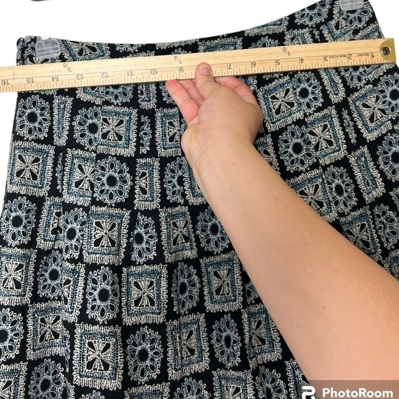 Ann Taylor LOFT  Womens Petite skirt multicolored - Picture 4 of 7